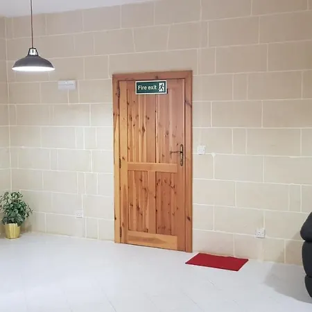 Ta Giza 1&2 Apartman Victoria